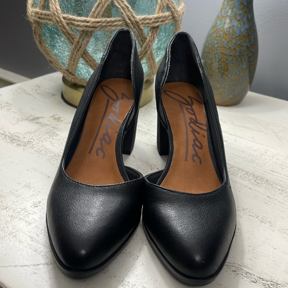 🆕⭐ Zodiac Gracie leather cognac black  pump